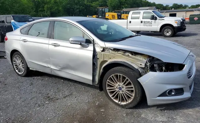 FORD FUSION SE 2015