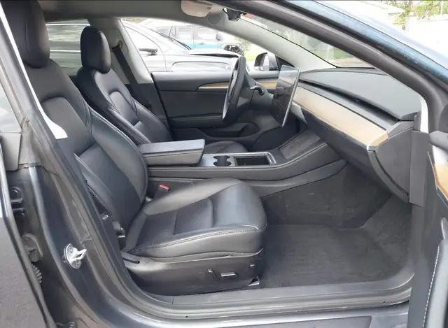 TESLA MODEL 3 REAR-WHEEL 2022