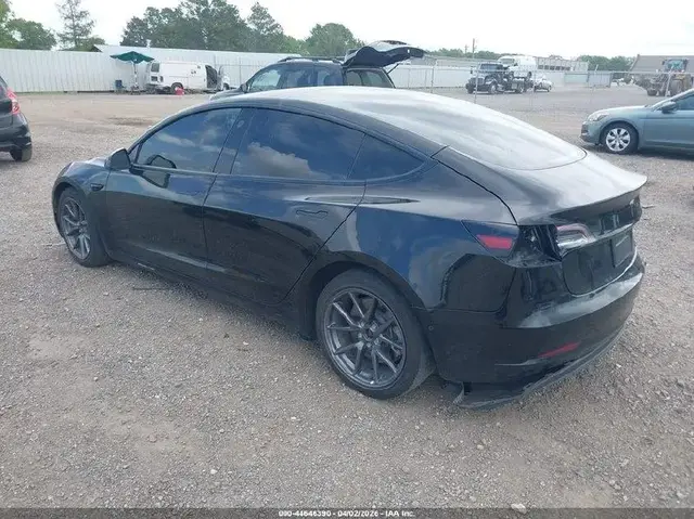 TESLA MODEL 3 STANDARD RANGE 2021