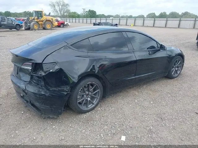 TESLA MODEL 3 STANDARD RANGE 2021