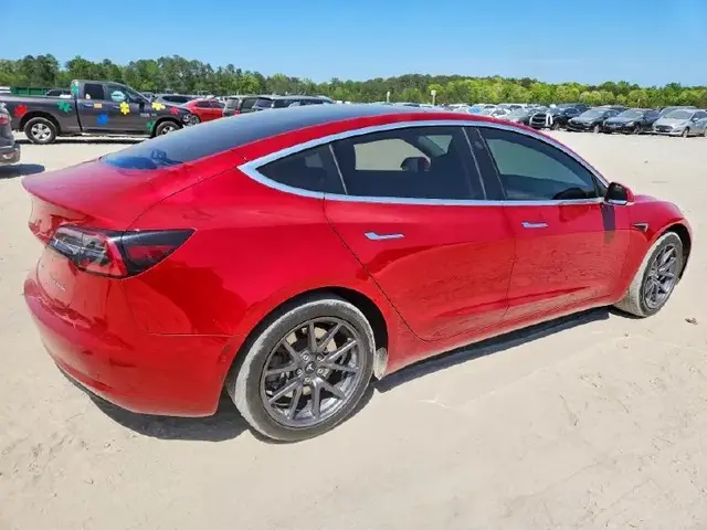 TESLA MODEL 3 2018