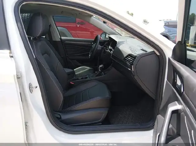 VOLKSWAGEN JETTA SEL 2022