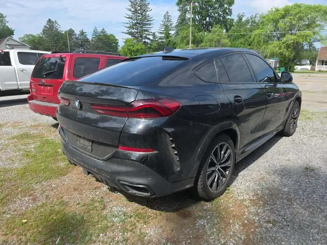 BMW X6 SPORTS ACTIVITY COUPE 2022