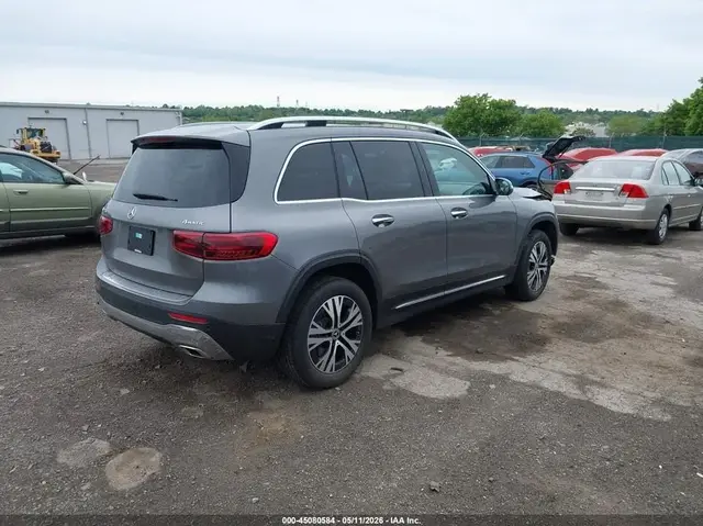 MERCEDES-BENZ GLB 250 4MATIC 2025