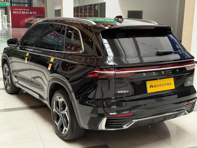 GEELY MONJARO 2022