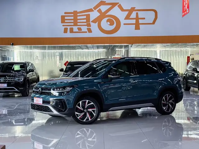 VOLKSWAGEN TAOS 2023