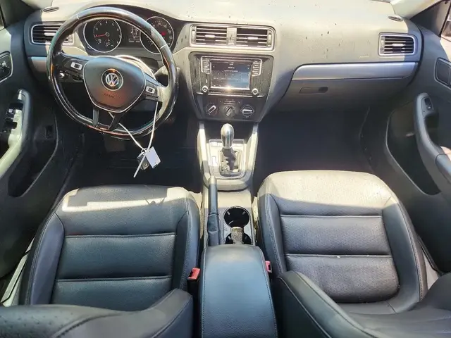 VOLKSWAGEN JETTA - JETTA SE 2017
