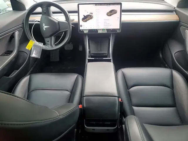 TESLA MODEL 3 2018