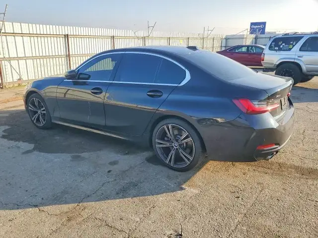 BMW 330XI 2024