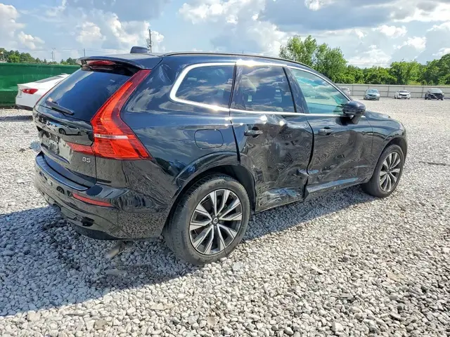 VOLVO XC60 ULTIMATE 2023