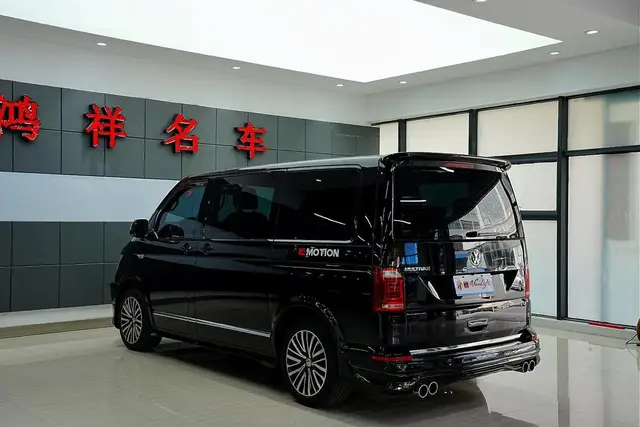 VOLKSWAGEN MULTIVAN LUXURY 2018
