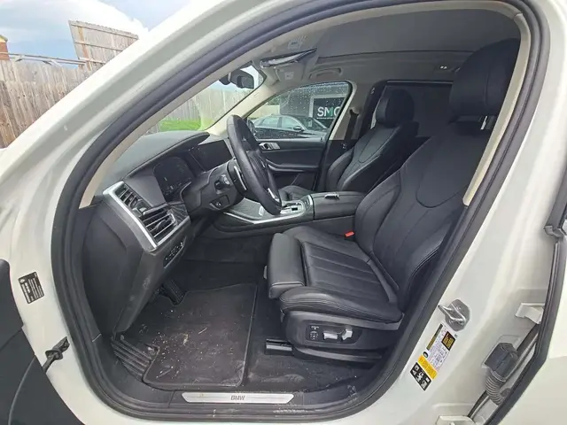 BMW X7 SPORTS ACTIVITY VEHICLE 2022