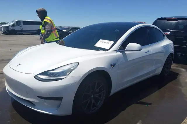 TESLA MODEL 3 LONG RANGE/PERFORMANCE 2019