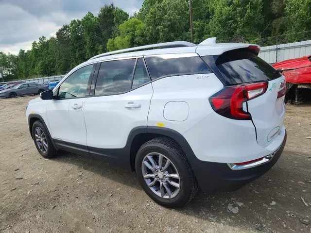 GMC TERRAIN SLT 2024