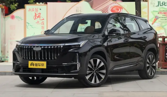 GEELY BOYUE L PREMIUM (НА КИТАЙСКОМ РЫНКЕ ЭТА ТОПОВАЯ 1.5Т ВЕРСИЯ ЧАСТО НАЗЫВАЕТСЯ SHANHE EDITION ИЛИ JINXIU EDITI 2025