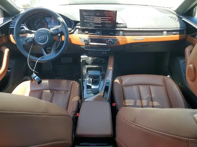 AUDI A4 PREMIUM 2023