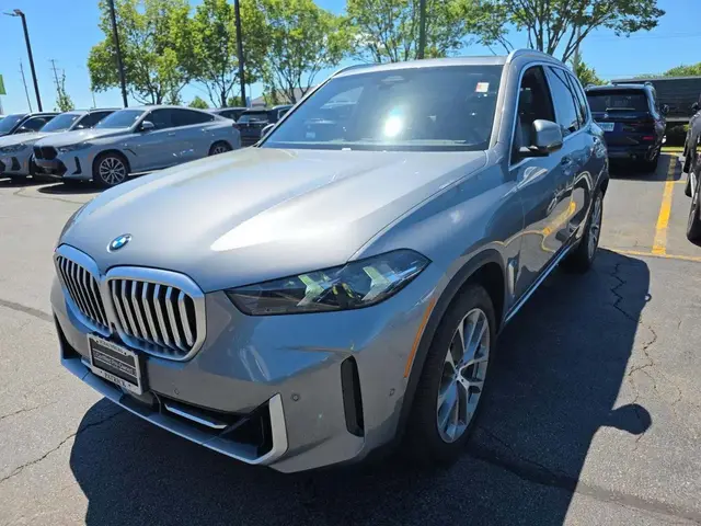 BMW X5 SPORTS ACTIVITY VEHICLE 2024