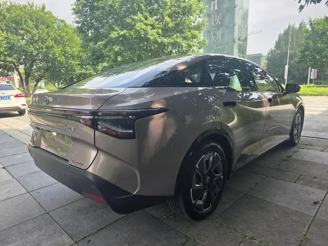 TOYOTA BZ3 PREMIUM 2023