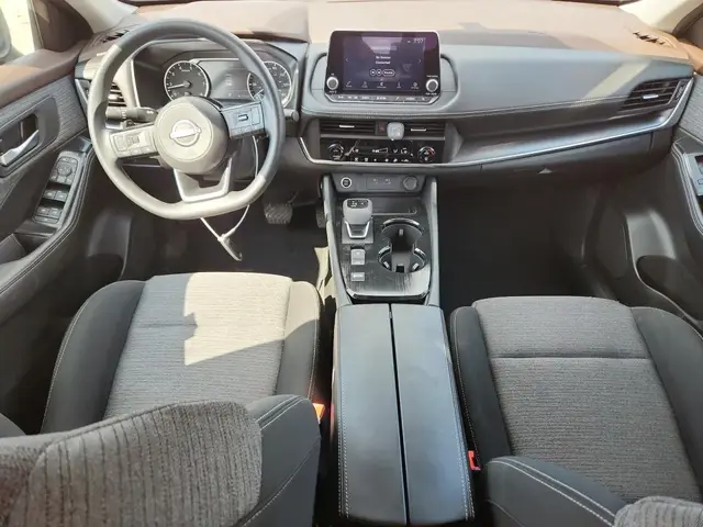 NISSAN ROGUE SV 2022