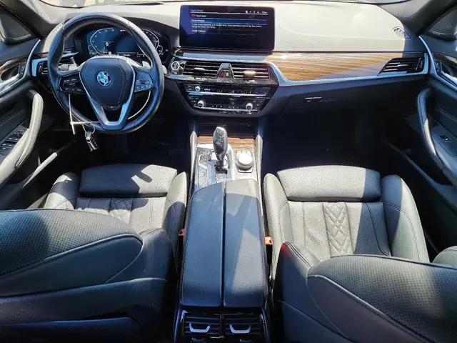 BMW 530E 2023