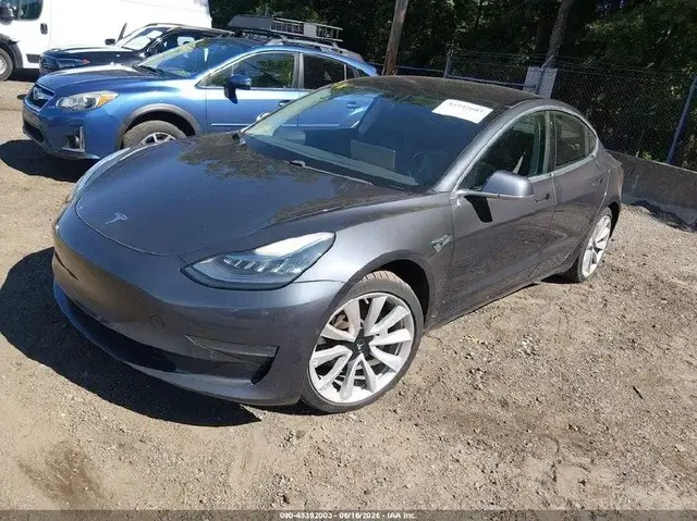 TESLA MODEL 3 2018