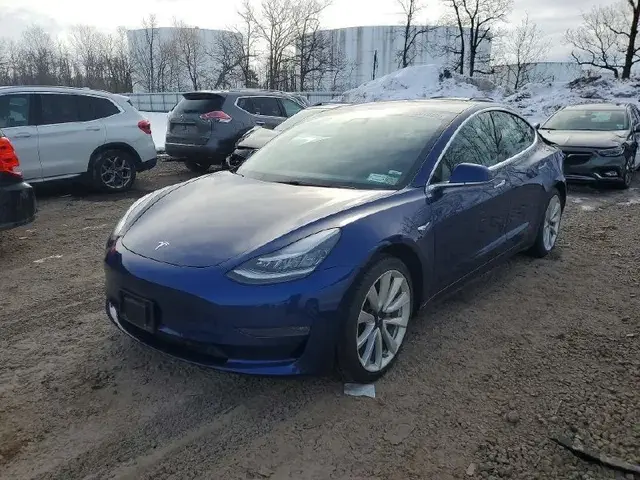 TESLA MODEL 3 2020