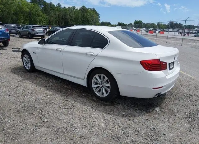 BMW 528I 2015