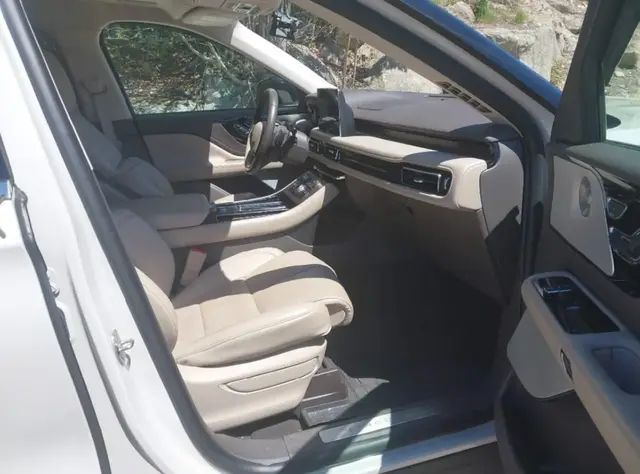 LINCOLN AVIATOR RESERVE 2021
