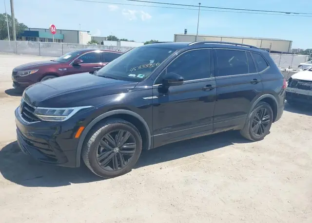 VOLKSWAGEN TIGUAN SE 2022