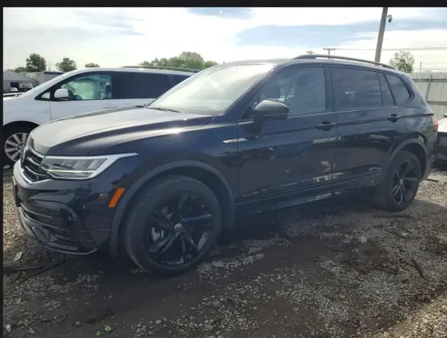 VOLKSWAGEN TIGUAN SE 2023