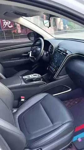 HYUNDAI TUCSON PREMIUM 2023