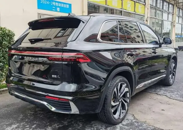 GEELY XINGYUE L FLAGSHIP 2023