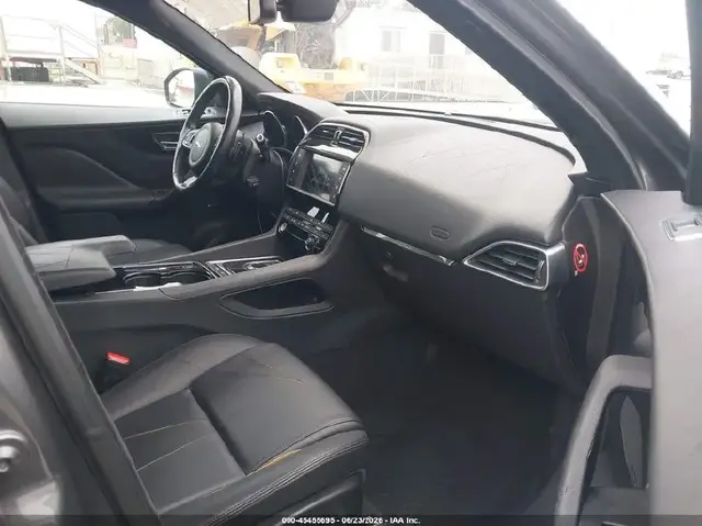 JAGUAR F-PACE PREMIUM 2017
