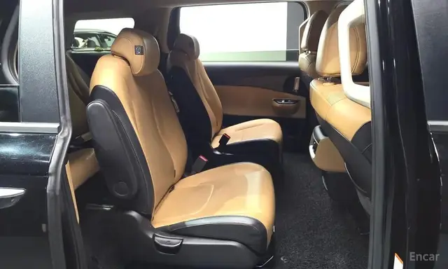 KIA CARNIVAL PRESTIGE 2022