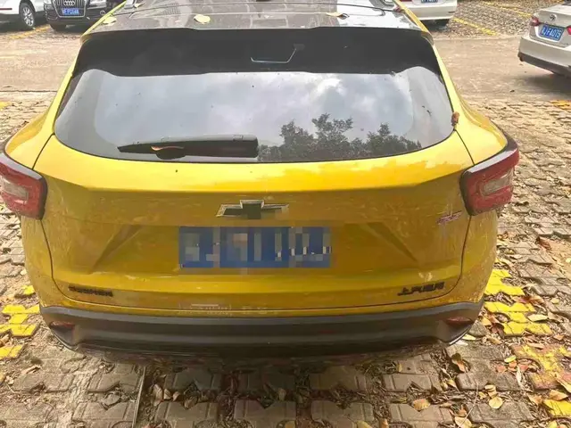 CHEVROLET SEEKER BEE SEEKER RS CVT BEE 2022