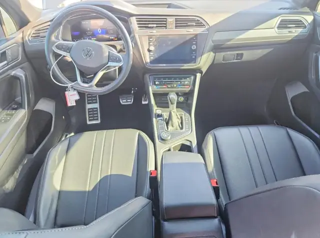 VOLKSWAGEN TIGUAN SE R-LINE BLACK 2023