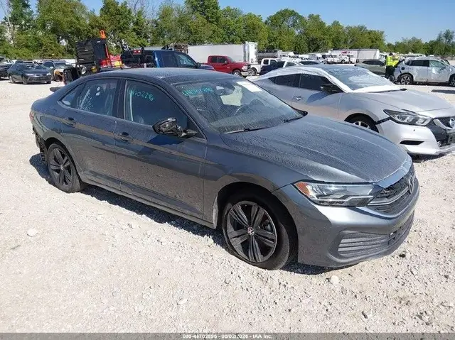 VOLKSWAGEN JETTA SE 2023