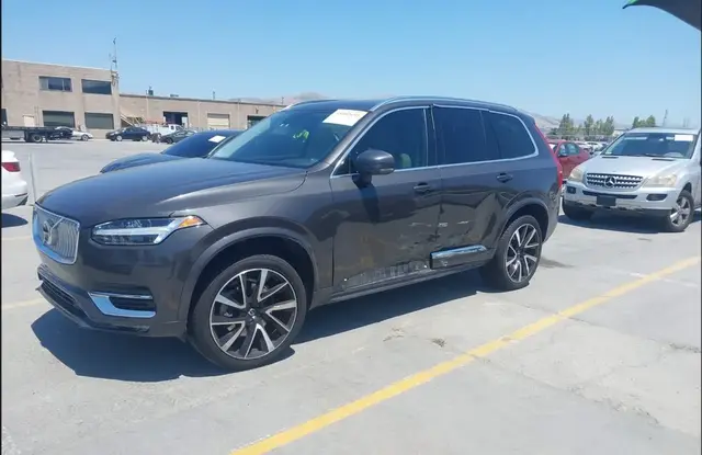 VOLVO XC90 B6 PLUS 7-SEATER 2023