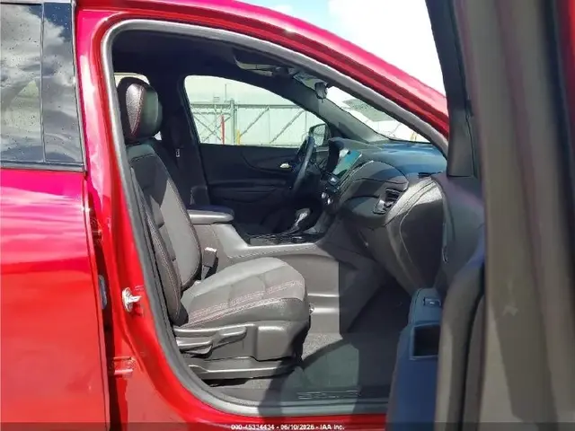 CHEVROLET EQUINOX FWD RS 2024