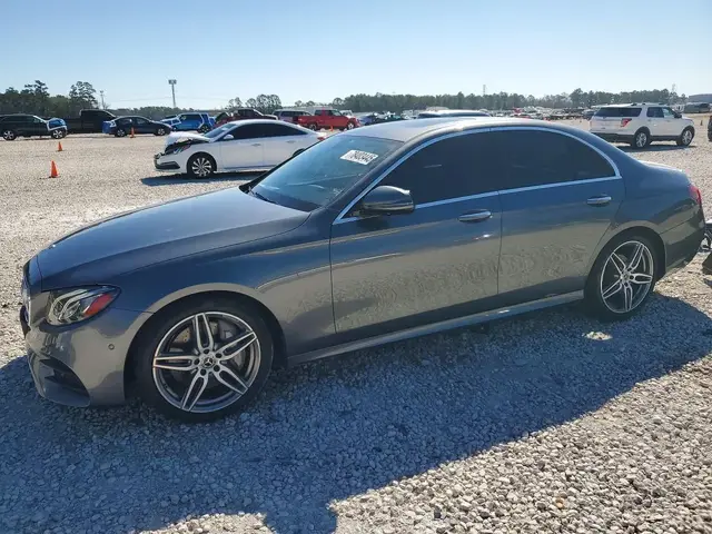 MERCEDES-BENZ E-CLASS E 300 2019