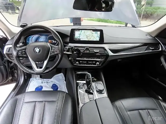 BMW G30 520I SDRIVE LUXURY 2018