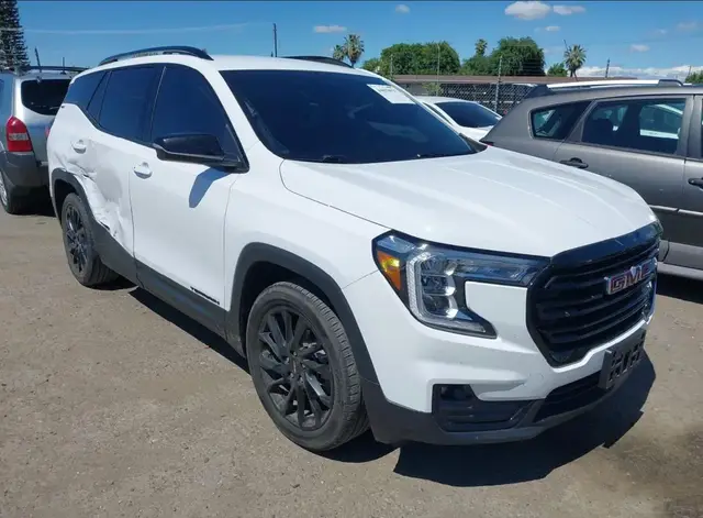 GMC TERRAIN SLT 2023