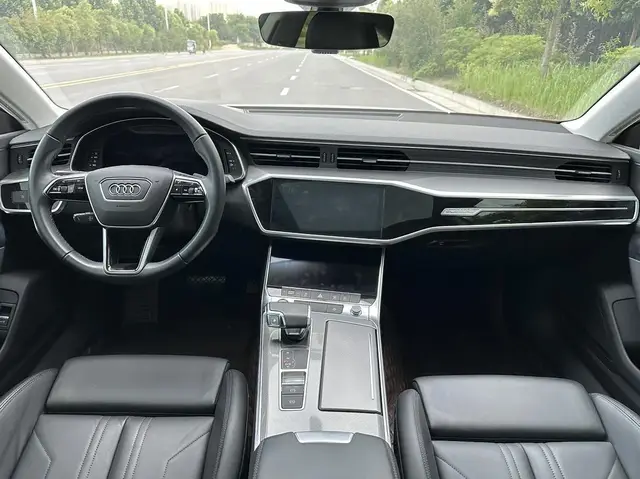 AUDI A7 PREMIUM 2021