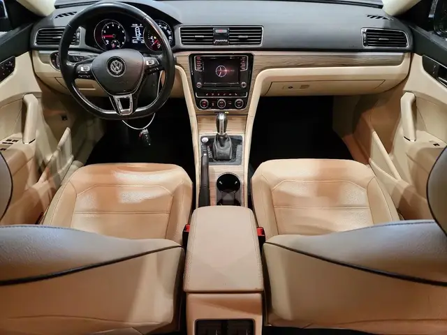 VOLKSWAGEN PASSAT SE 2018