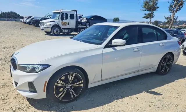 BMW 330I 2023