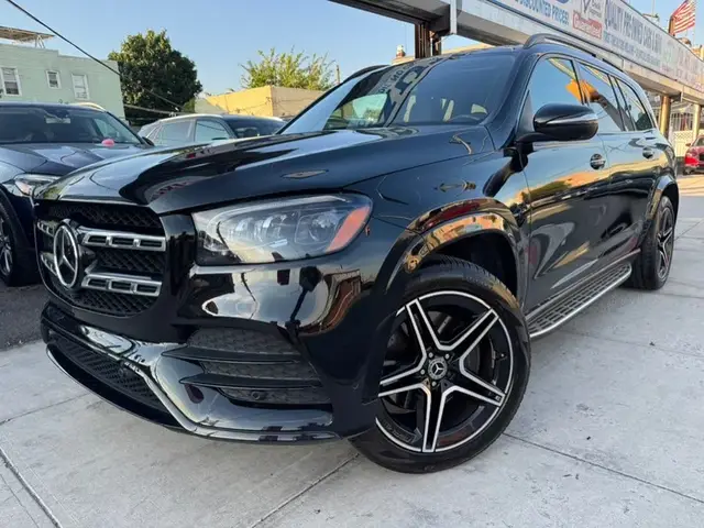 MERCEDES-BENZ GLS 2022