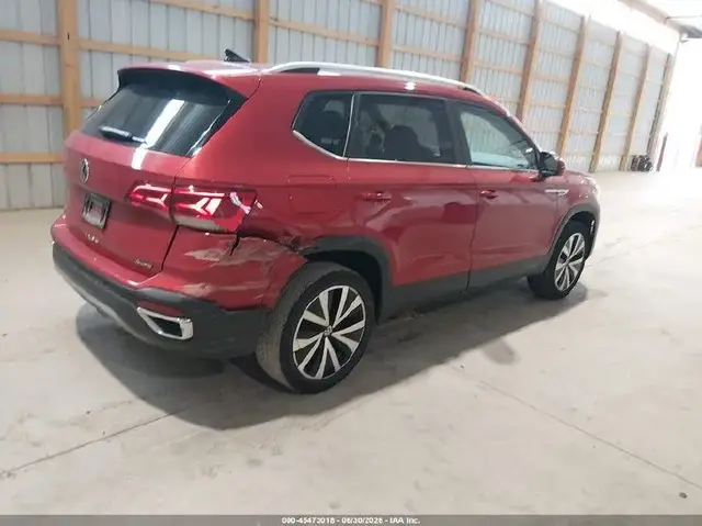 VOLKSWAGEN TAOS SE 2022