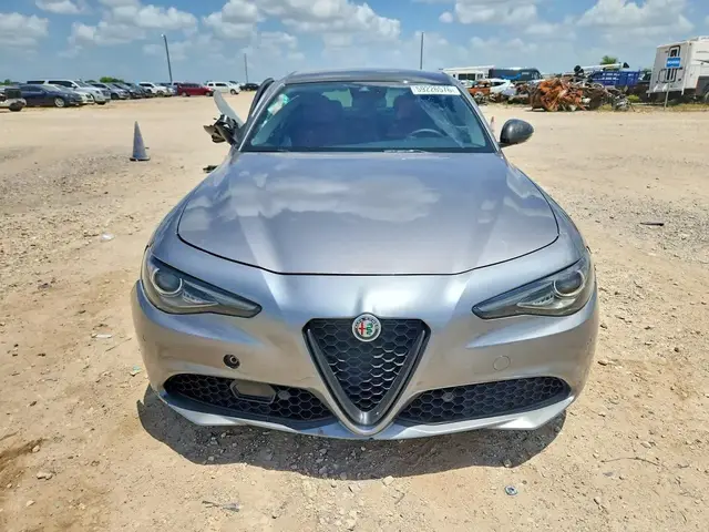 ALFA ROMEO GIULIA TI - 2020