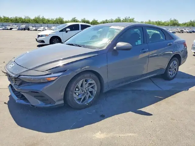 HYUNDAI ELANTRA BLUE 2025