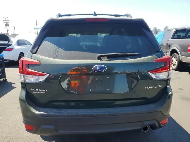 SUBARU FORESTER LIMITED 2022